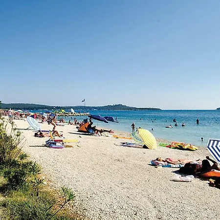 Roza-800m From The Beach Apartment Vodnjan